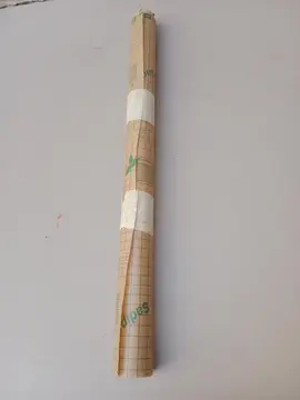 Rouleau d'adhésif transparent