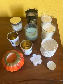 lot de 8 bougies et 3 bougeoirs
