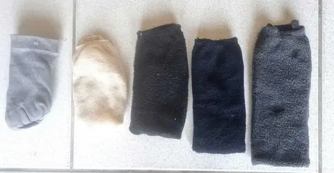 LOT 5 PAIRES DE CHAUSSETTES