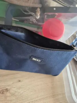trousse / pochette