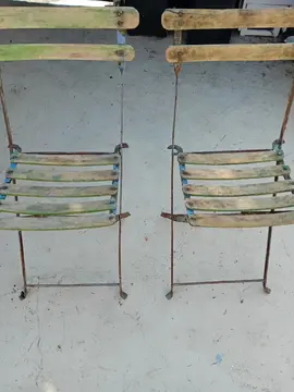 chaises pliantes anciennes