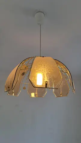Lustre
