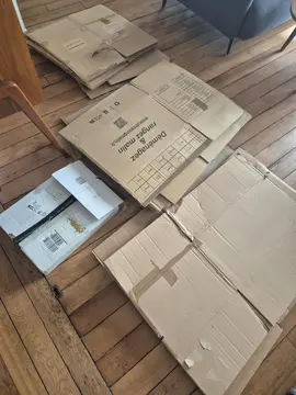 Don Cartons (environ 20)