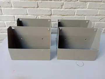 4 casiers métal