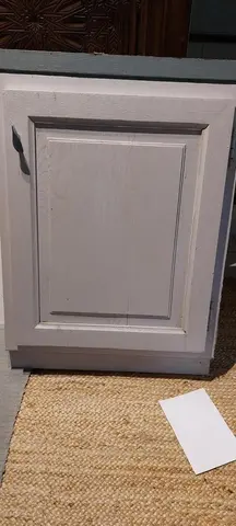 5 portes de placards en chêne peint
