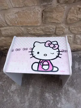 Petit bureau Hello Kitty