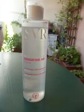 Eau micellaire Sensifine AR SVR Nettoyant démaquillant 12/2026