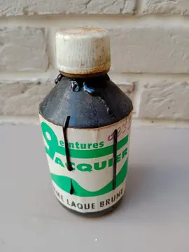 Gomme laque brune Vacquier 300ml