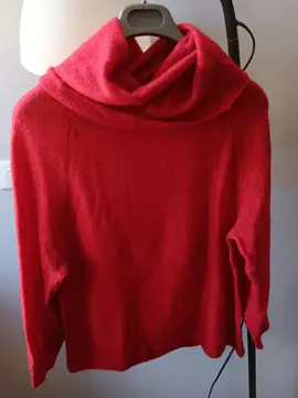 Pull rouge Taille.S