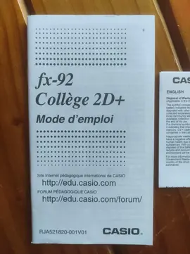 1ère notice de calculatrice fx-92 Collège 2D+
