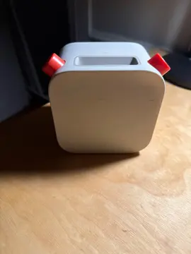 yoto (chargeur base manquant - à acheter separement)
