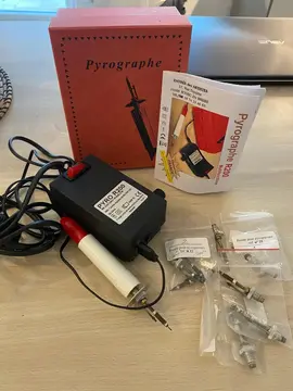 Pyrograveur