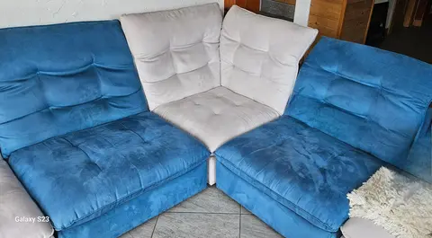 3 socles de canapé sans assises et dossiers