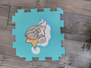 Dalle en mousse pour bébé