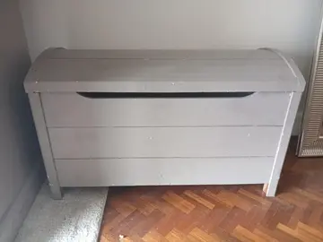 Coffre à jouets en bois