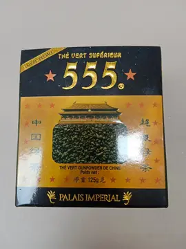 Boîte de thé vert 555
