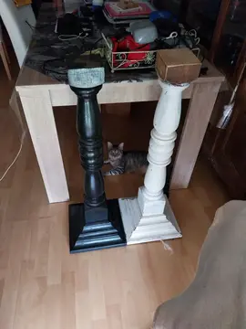 donne pied table