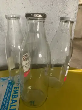 3 bouteilles en verre 1litre