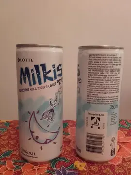 2 canettes de boisson gazeuse "Milkis" (Korean Cream Soda)