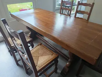 table et 5 chaises
