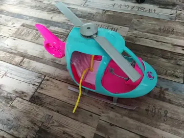 hélicoptère Barbie