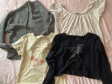 4 hauts 10-12 ans