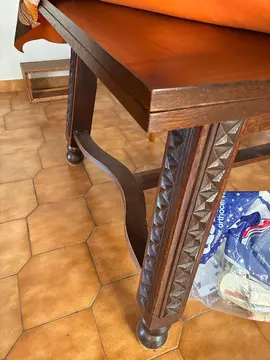Donne sejour buffet et tables