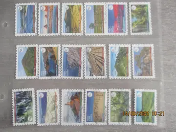 18 timbres oblitérés différents "France Tourisme"