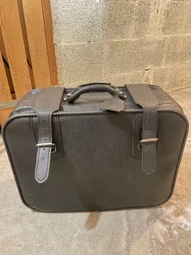 Valise poignée vintage