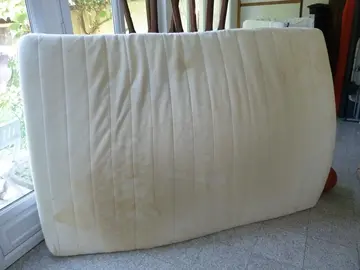Matelas en mousse IKEA