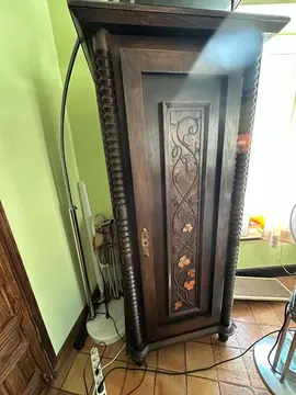 MEUBLES DE RANGEMENT ET MÉRIDIENNE