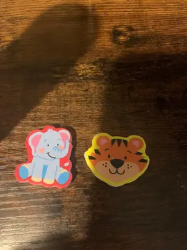 Gommes neuves animaux neuves
