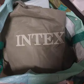 lit matelas gonflable INTEX