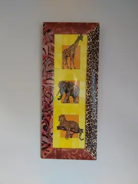 table de chevet et tableau