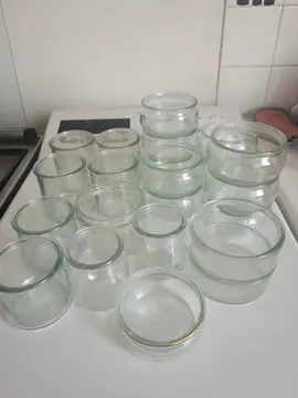 lots petits pots