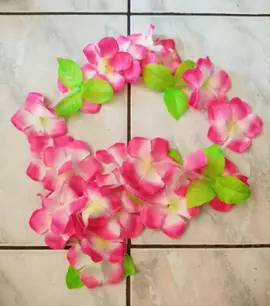 collier fleurs