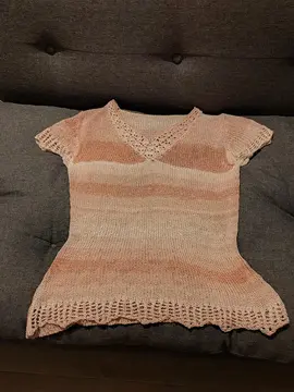 Haut en maille couleur rose nuances de rose et corail
