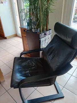 fauteuil cuir IKEA