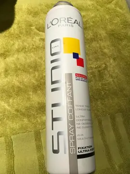 Spray coiffant
