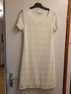 robe blanche taille M