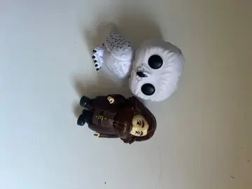 Lot de deux figurines Harry Potter