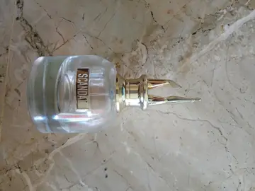 parfum vide pour collection