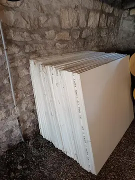 30 plaques de polystyrène