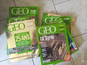 Donne anciens magazines Paris Match, Géo, magazines d'art, livres