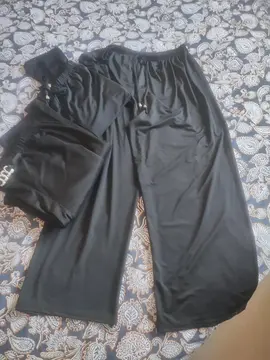 lot 3 pantalons noirs fluides Taille 50-52