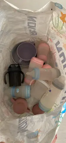 lot biberons, verres, tasses bébé