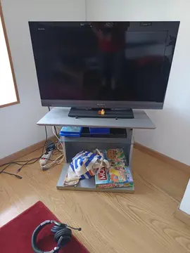 meuble TV et TV