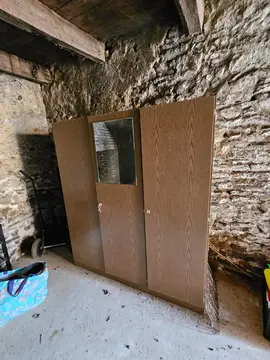 Armoire à donner en bon état