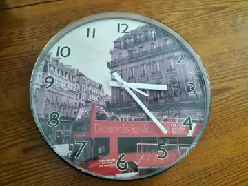 pendule bus paris