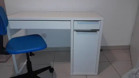 Bureau enfant avec chaise